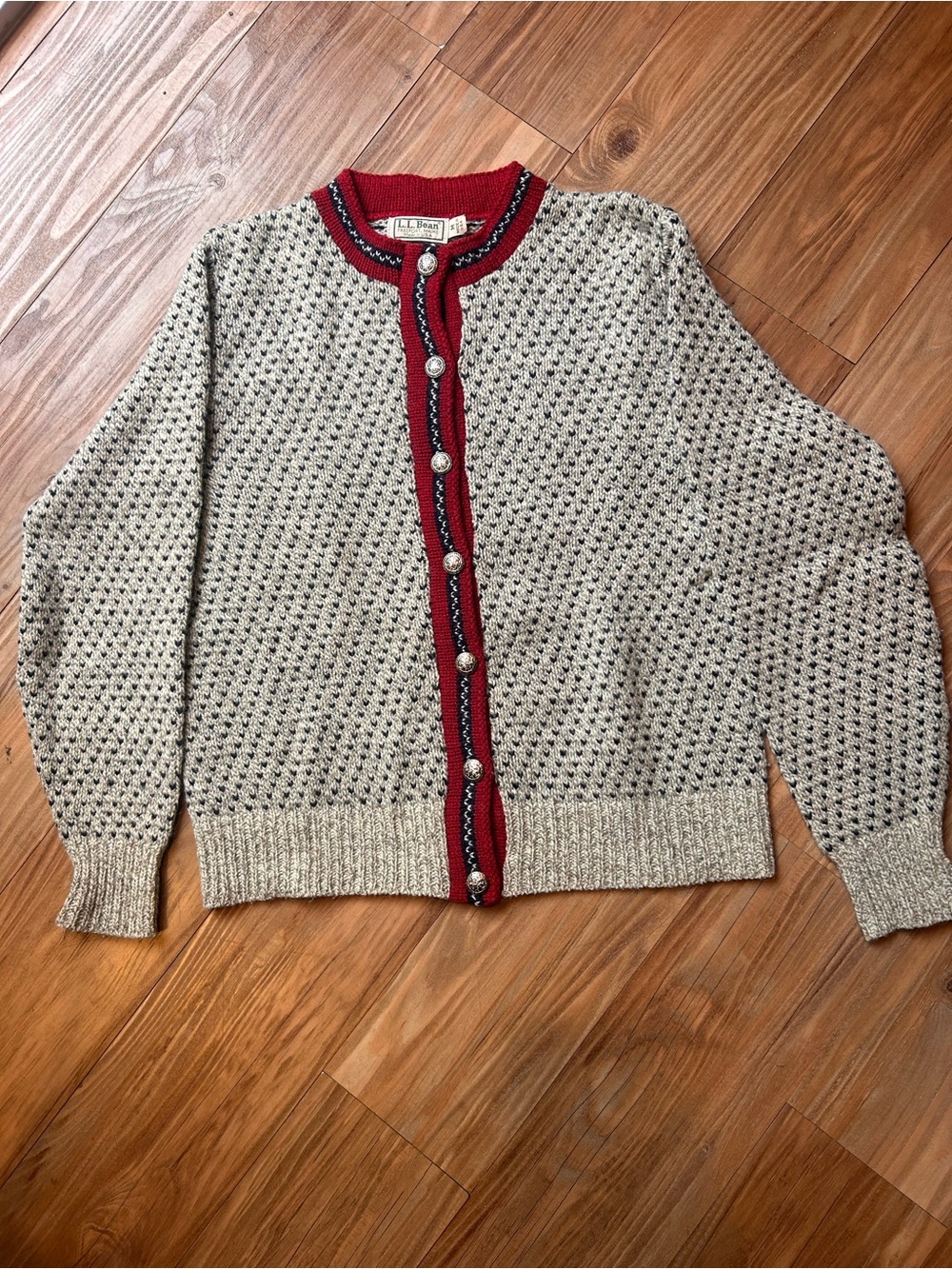 L.L. Bean Wool Cardigan M